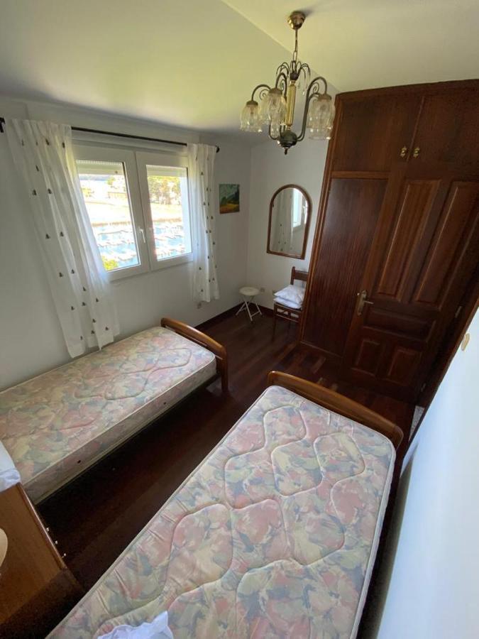 apartamento con vistas al mar y la montaña Santa Marta de Ortigueira Exterior foto