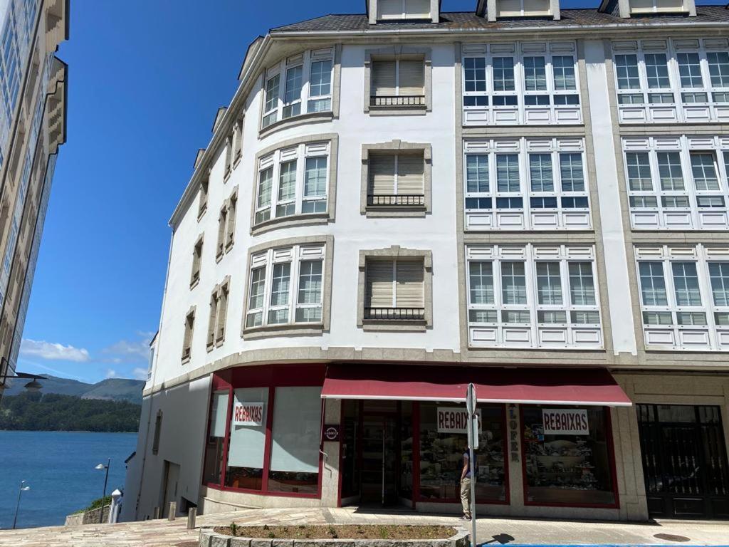 apartamento con vistas al mar y la montaña Santa Marta de Ortigueira Exterior foto